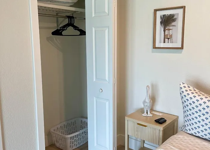 Сasa de vacaciones Waterfront House With Golf Cart And Family Fun Clearwater Beach